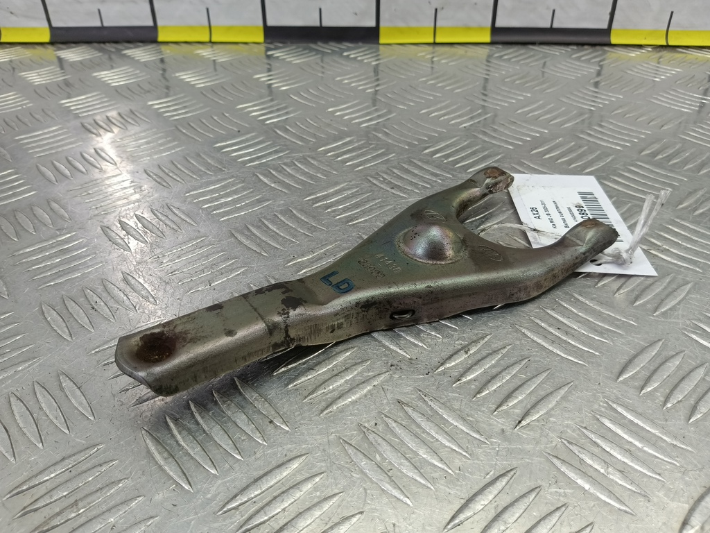 вилка сцепления Kia RIO  4143023000, 980 рублей, Москва