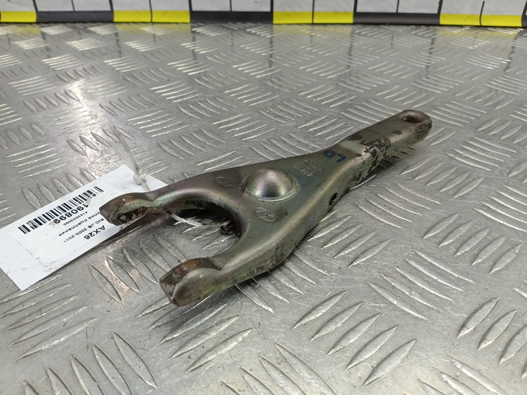 вилка сцепления Kia RIO  4143023000, 980 рублей, Москва