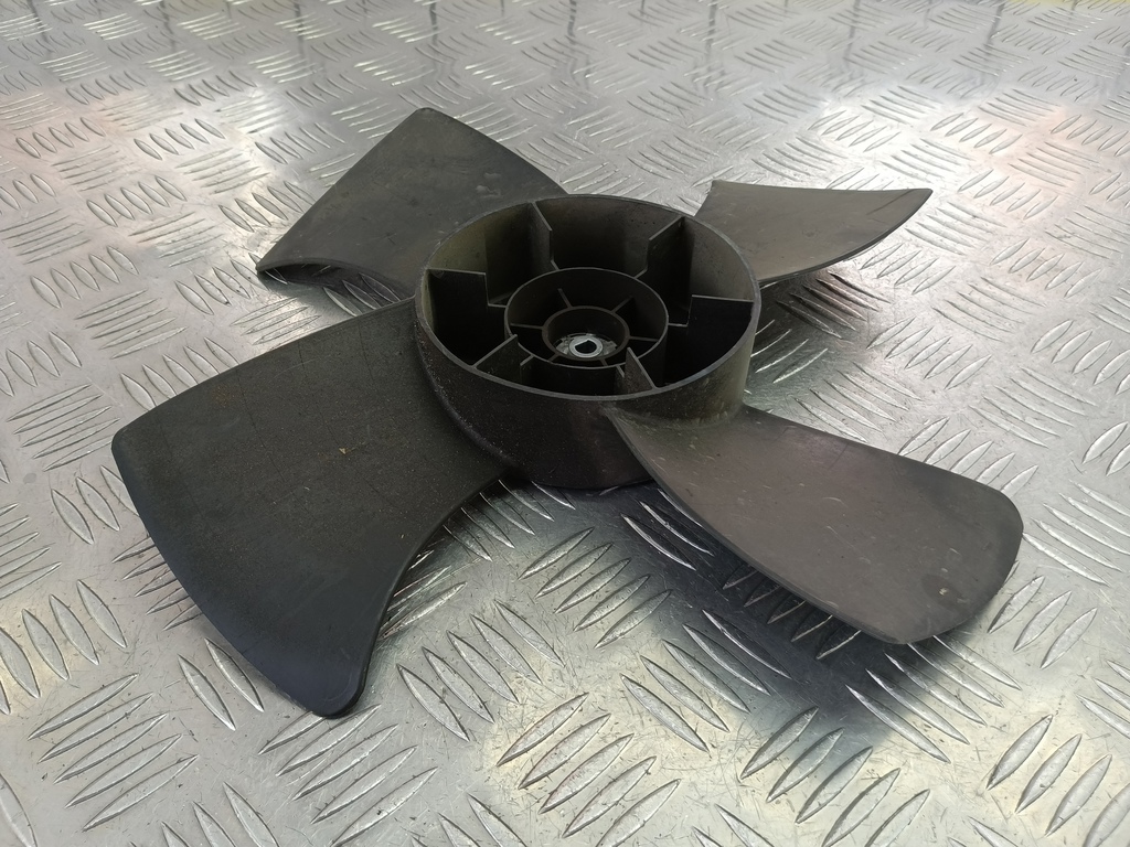 крыльчатка вентилятора MAZDA 6  L32915140, 980 рублей, Москва