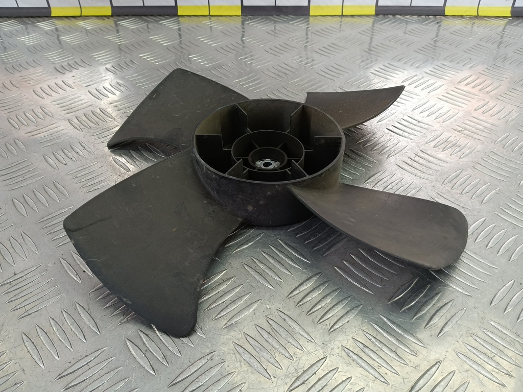 крыльчатка вентилятора MAZDA 6  L32915140, 980 рублей, Москва