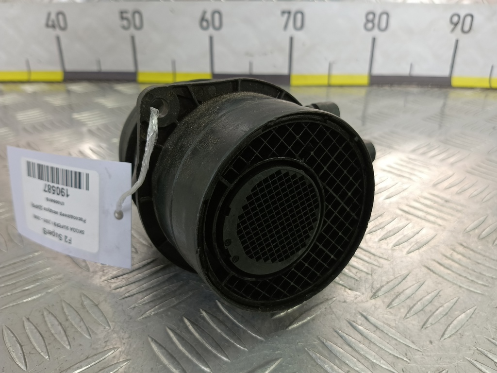 расходомер воздуха (дмрв) SKODA SUPERB 2.8 AT (193 л.с.)Superb  I (2001—2006) Седан 074906461B, 7530 рублей, Москва