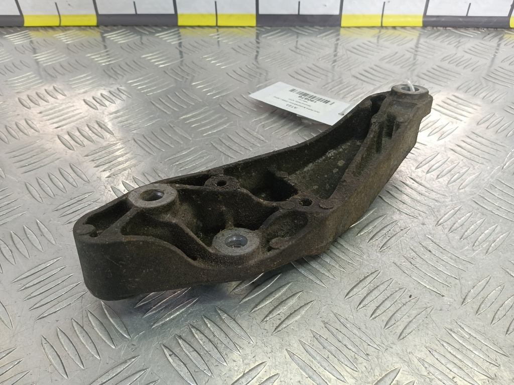 кронштейн кпп Opel Zafira  5684133, 980 рублей, Москва