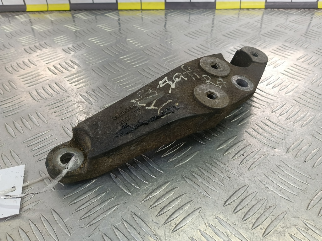 кронштейн кпп Opel Zafira  5684133, 980 рублей, Москва