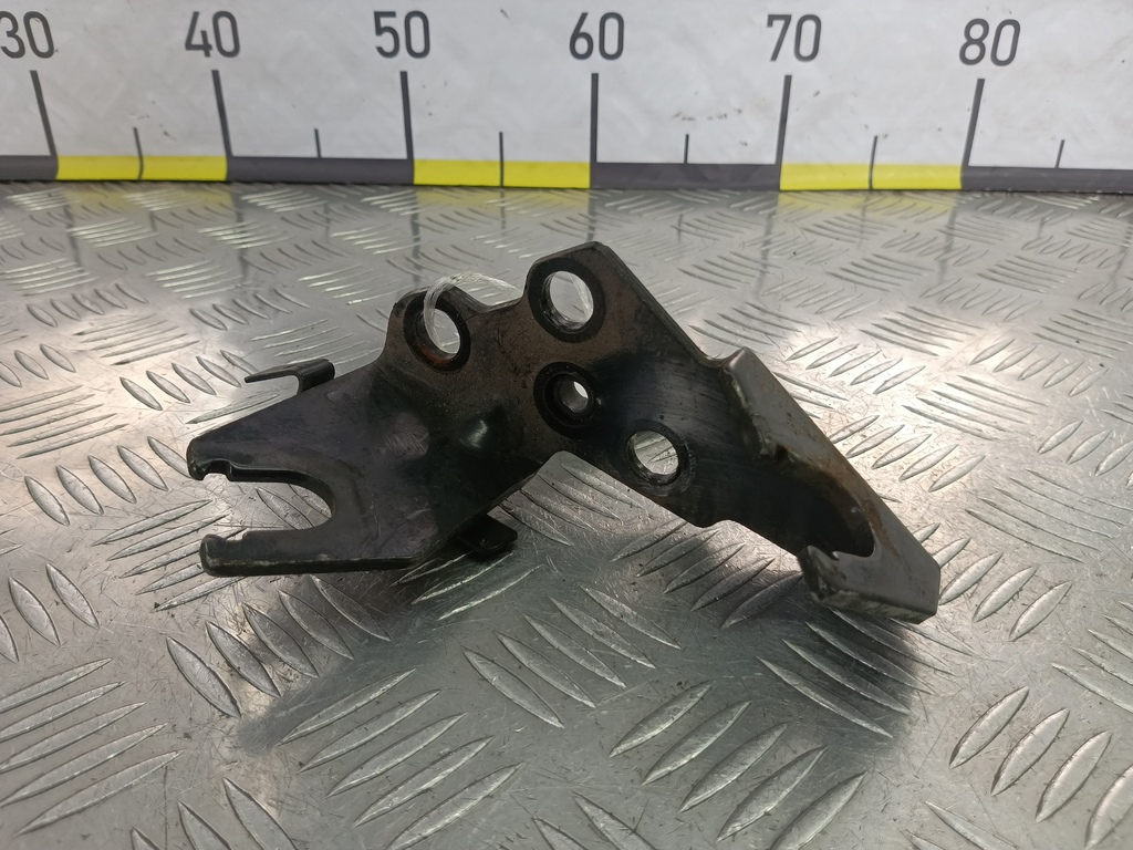 кронштейн тросов кпп Kia RIO  4389023061, 630 рублей, Москва