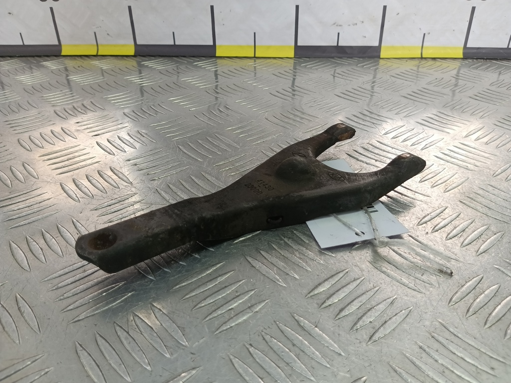 вилка сцепления Kia RIO  4143023000, 980 рублей, Москва