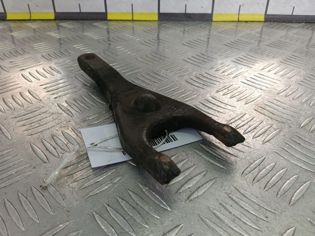 вилка сцепления Kia RIO  4143023000, 980 рублей, Москва