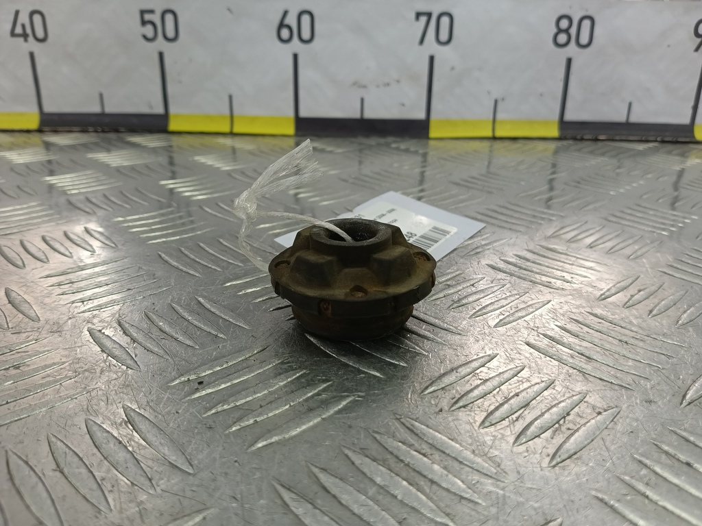 подушка радиатора MAZDA 3  Z60315202A, 520 рублей, Москва