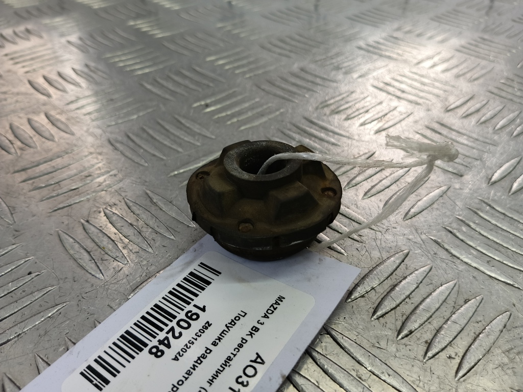 подушка радиатора MAZDA 3  Z60315202A, 520 рублей, Москва