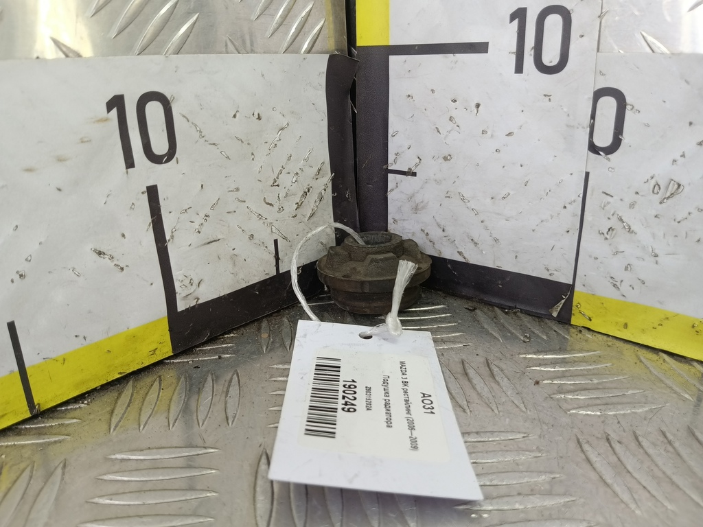 подушка радиатора MAZDA 3  Z60315202A, 520 рублей, Москва