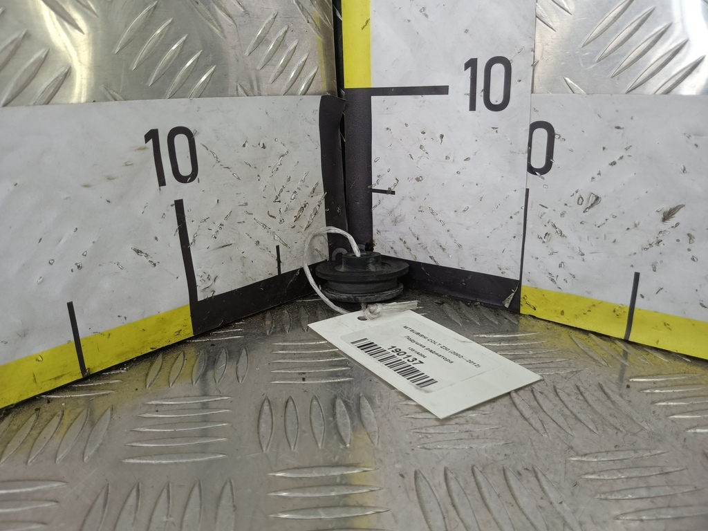 подушка радиатора MITSUBISHI COLT  1351A004, 520 рублей, Москва