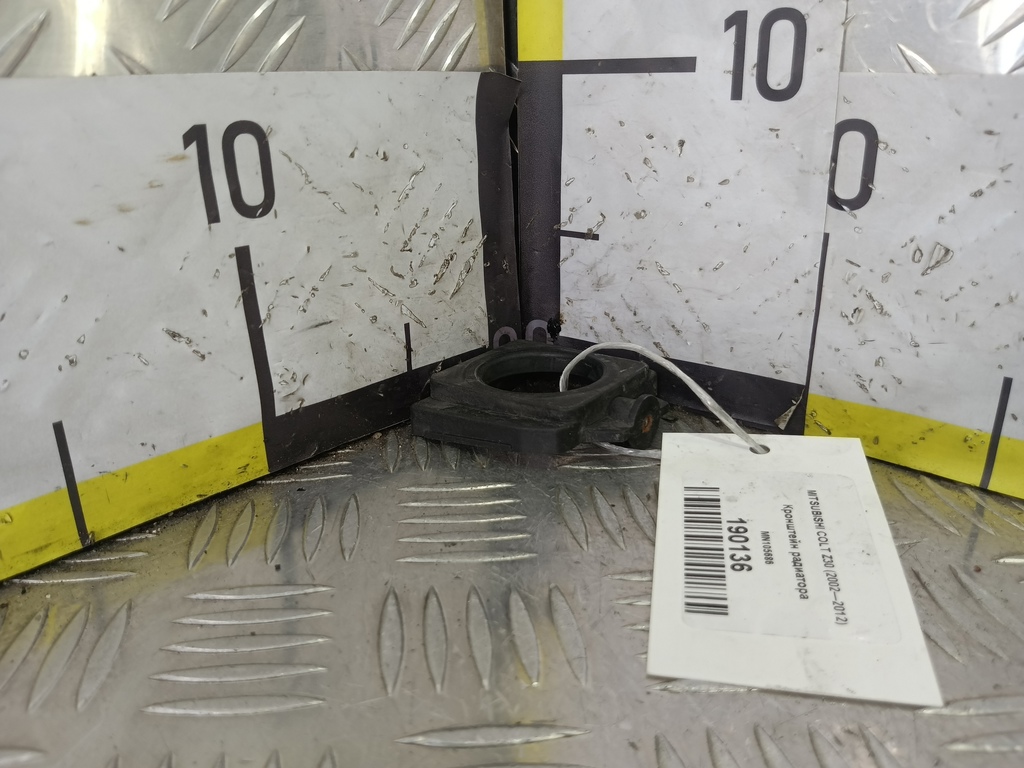 кронштейн радиатора MITSUBISHI COLT  MN105686, 520 рублей, Москва