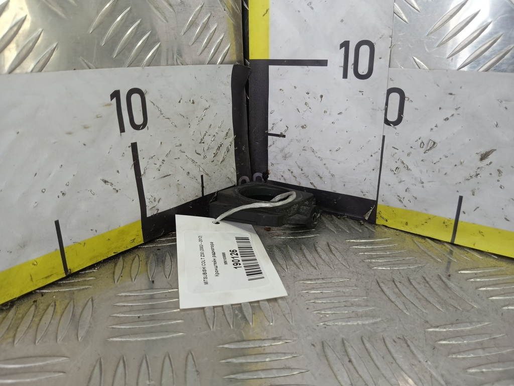 кронштейн радиатора MITSUBISHI COLT  MN105686, 520 рублей, Москва