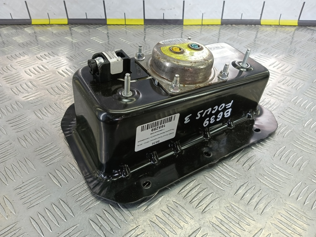 подушка безопасности пассажира FORD Focus 2.0 AMT (160 л.с.)Focus  III рестайлинг (2014—2019) Седан F1EBA044A74AB, 1780 рублей, Москва