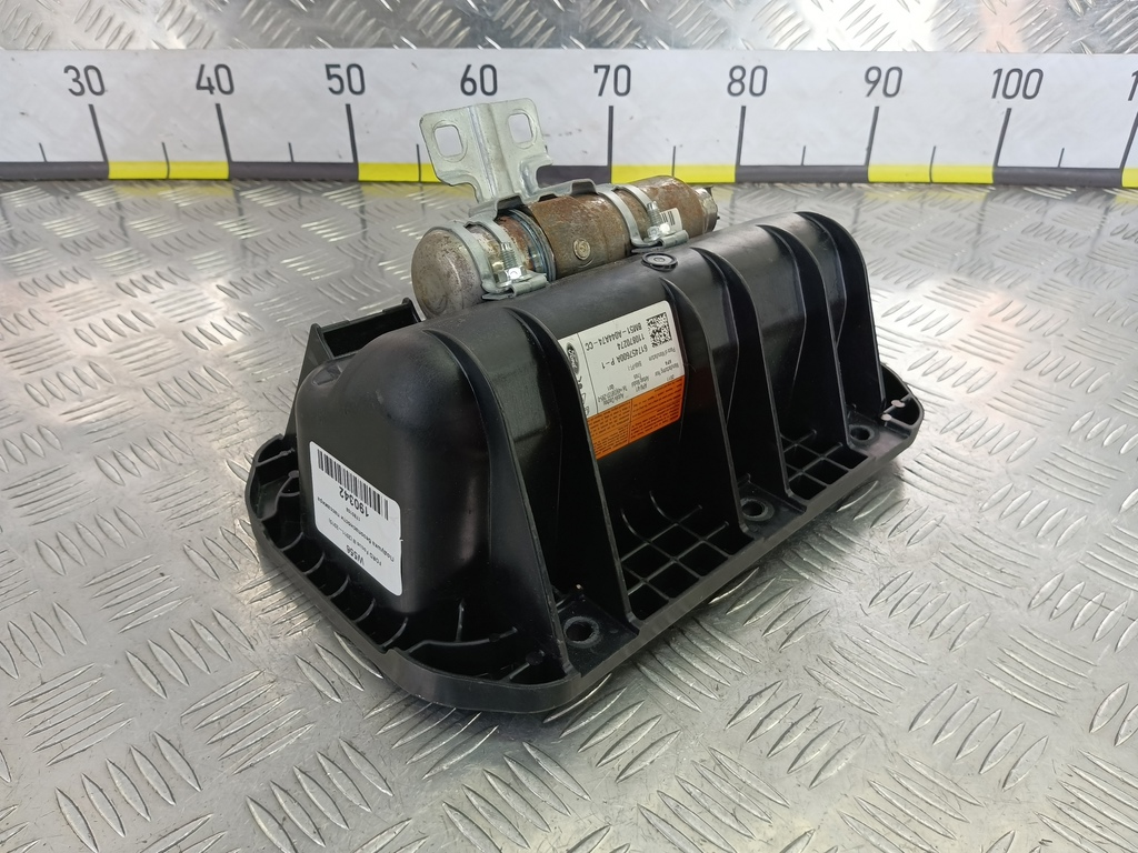 подушка безопасности пассажира FORD Focus  1780158, 2700 рублей, Москва