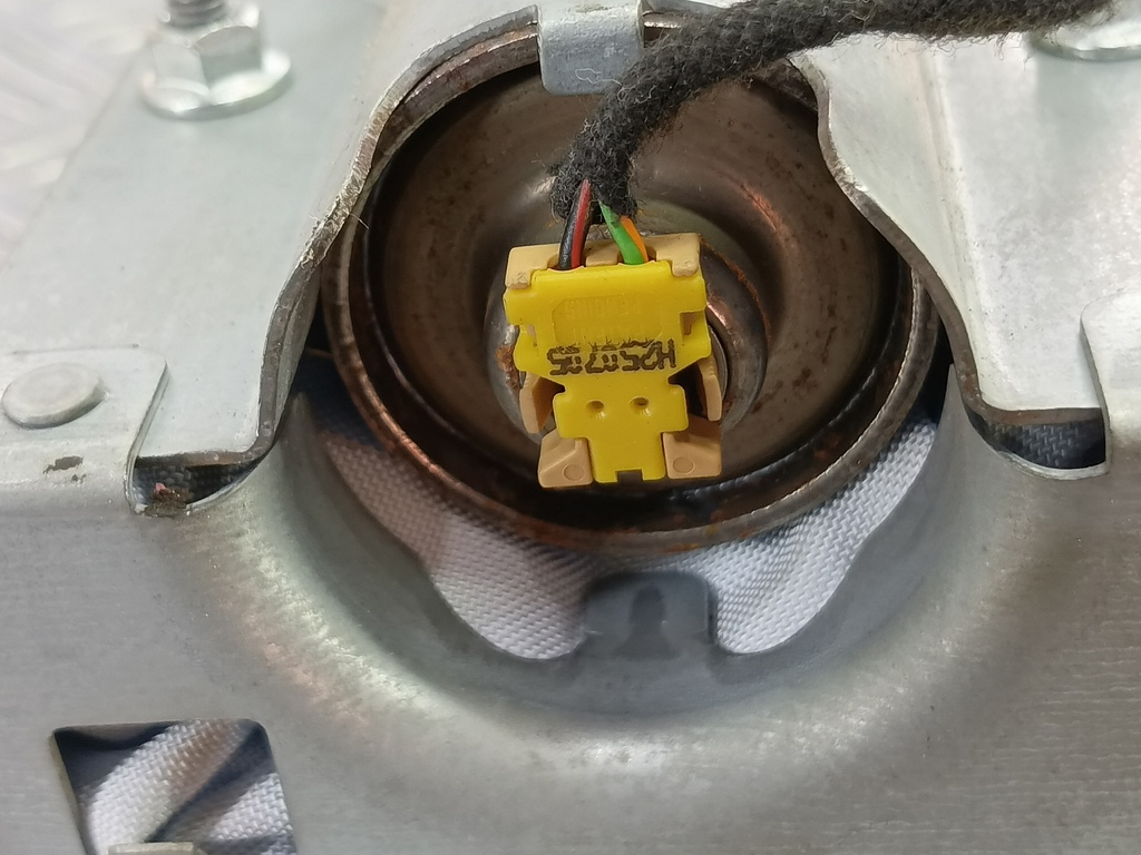 подушка безопасности пассажира LAND ROVER DISCOVERY  EHM500560, 2470 рублей, Москва