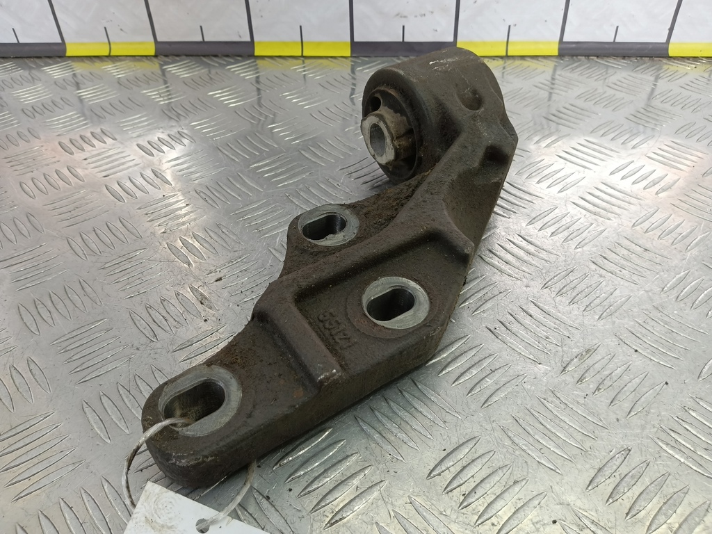 подушка редуктора LAND ROVER DISCOVERY  TAU500070, 520 рублей, Москва