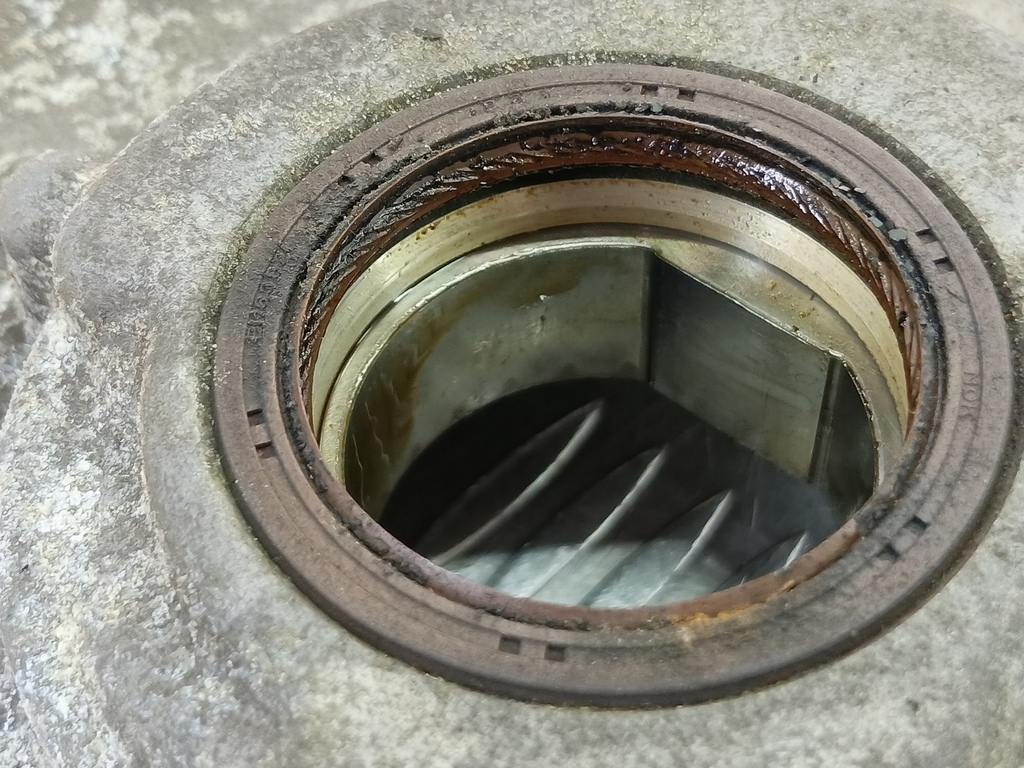 насос масляный SUZUKI JIMNY Jimny 1610069GF0, 10180 рублей, Москва