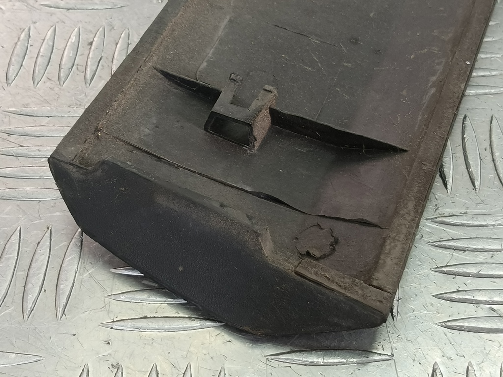 накладка двери Fiat Doblo 1.4 MT (78 л.с.)Doblo  I рестайлинг (2005—2015) Фургон 735417817, 630 рублей, Москва