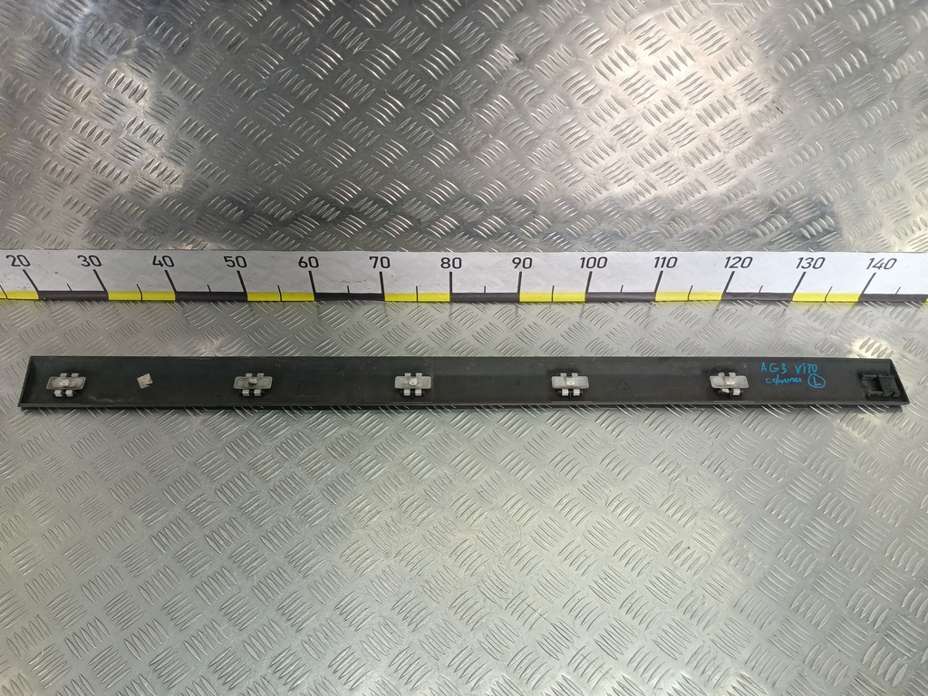 накладка двери сдвижной MERCEDES-BENZ Vito  A6396901062, 750 рублей, Москва