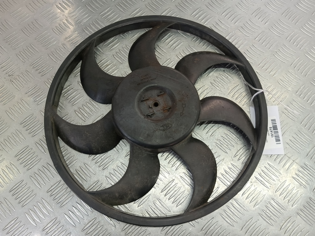 крыльчатка вентилятора Hyundai SANTA FE  2523138000, 1090 рублей, Москва