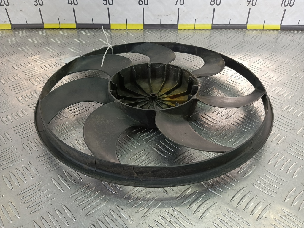 крыльчатка вентилятора Hyundai SANTA FE  2523138000, 1090 рублей, Москва