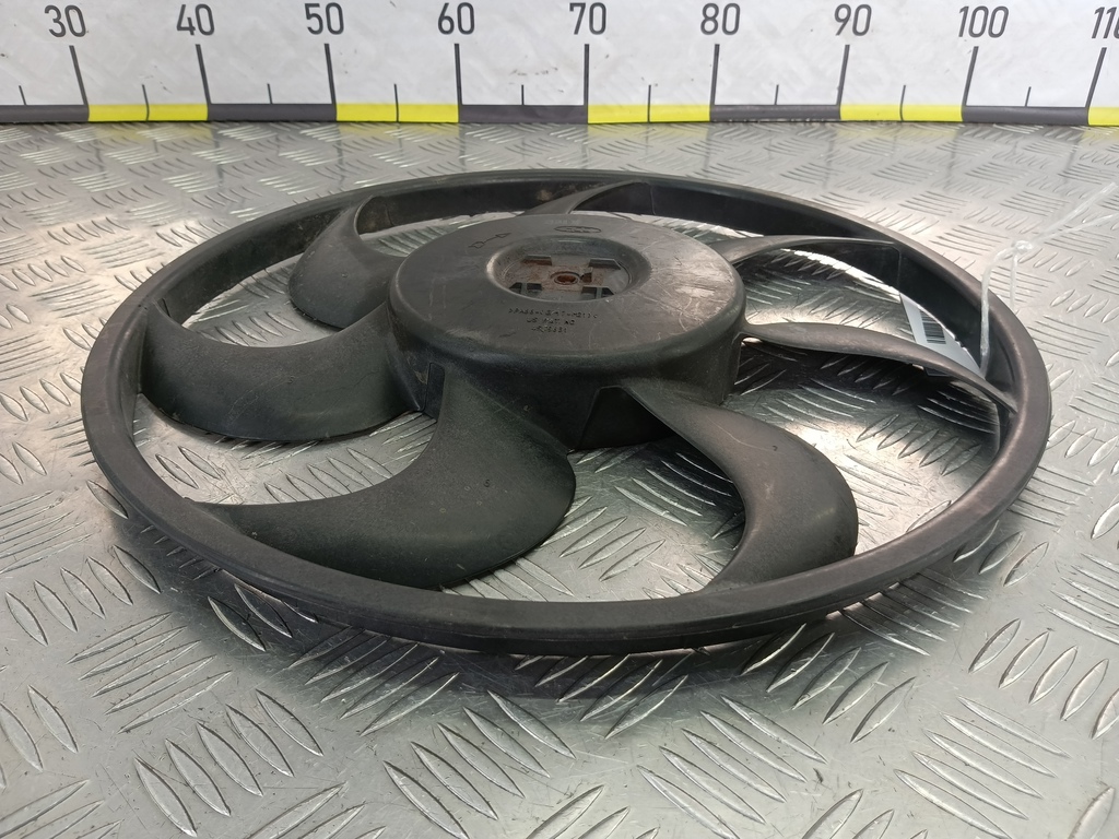 крыльчатка вентилятора Hyundai SANTA FE  2523138000, 1090 рублей, Москва