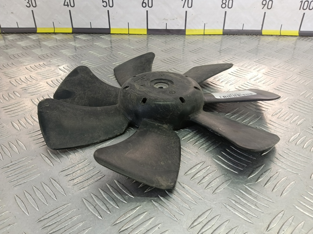 крыльчатка вентилятора MITSUBISHI LANCER  MR312899, 750 рублей, Москва