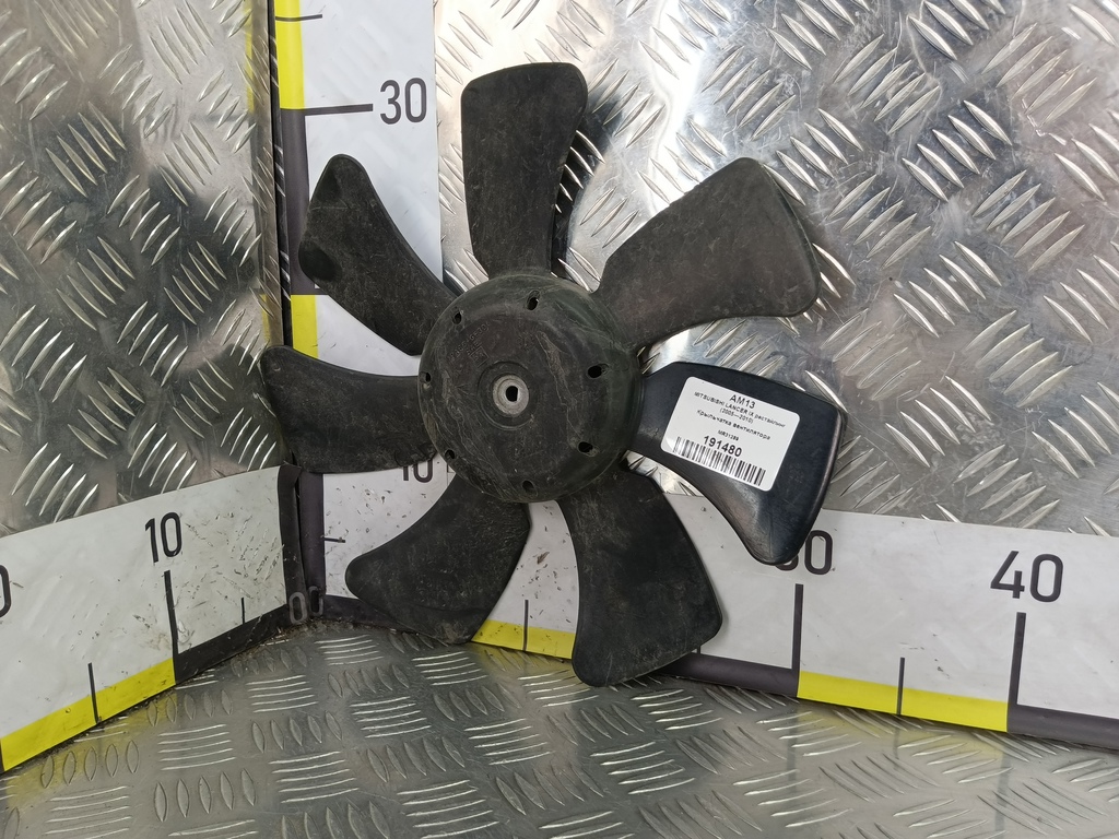 крыльчатка вентилятора MITSUBISHI LANCER  MR312899, 750 рублей, Москва