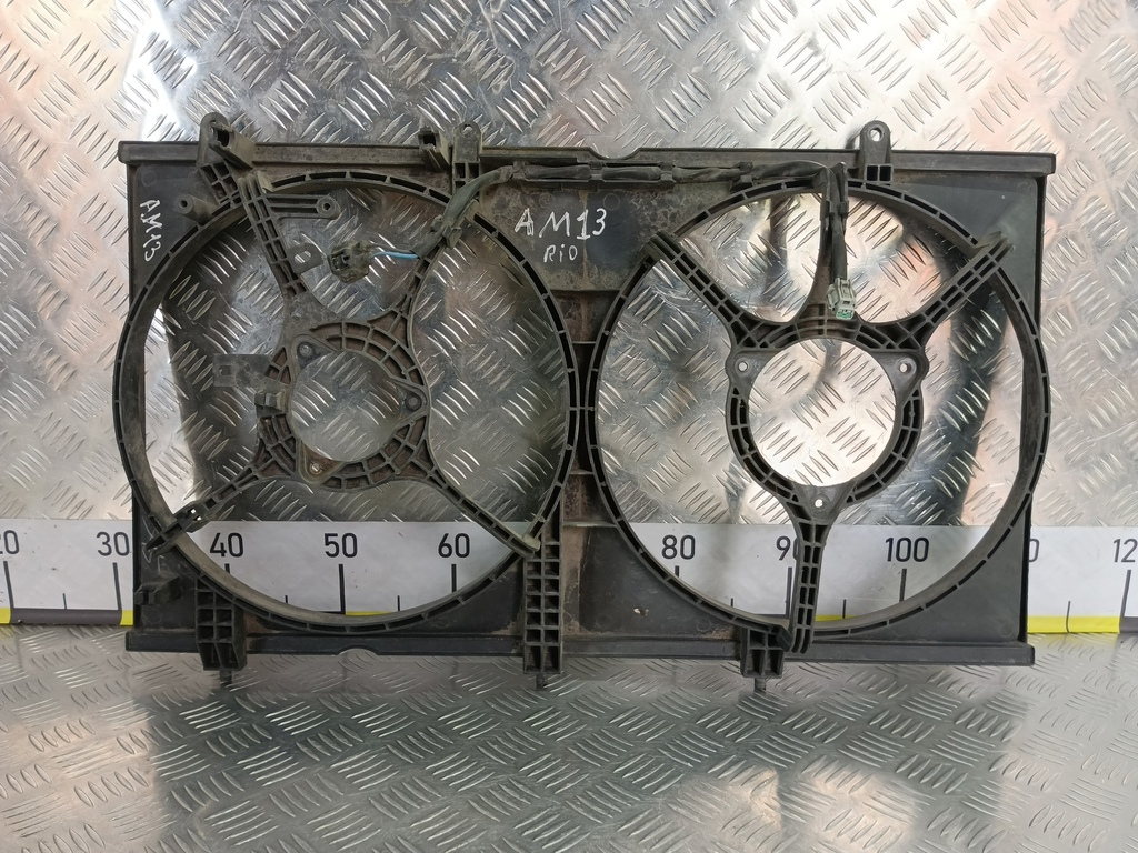 диффузор вентилятора (кожух) MITSUBISHI LANCER  MR968365, 2010 рублей, Москва