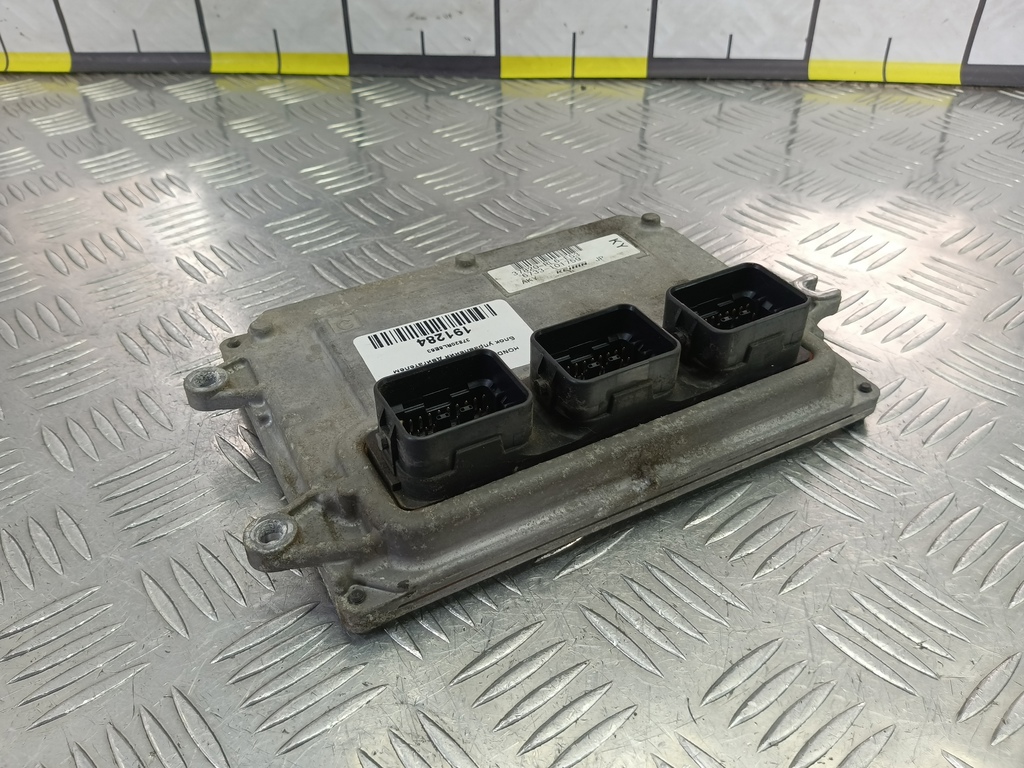 блок управления двигателем HONDA Accord 2.4 AT (177 л.с.)Accord  VIII (2007—2011) Седан 37820RL6E63, 15350 рублей, Москва