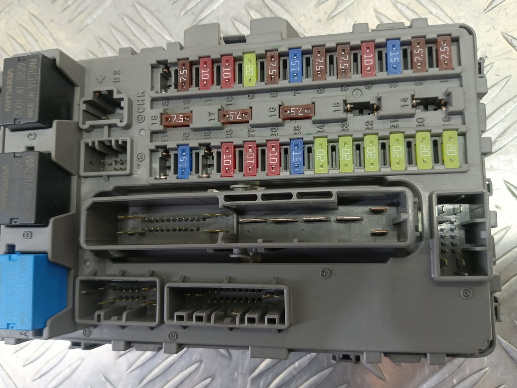 блок предохранителей HONDA Accord 2.4 AT (177 л.с.)Accord  VIII (2007—2011) Седан 38200TL1E71, 2130 рублей, Москва