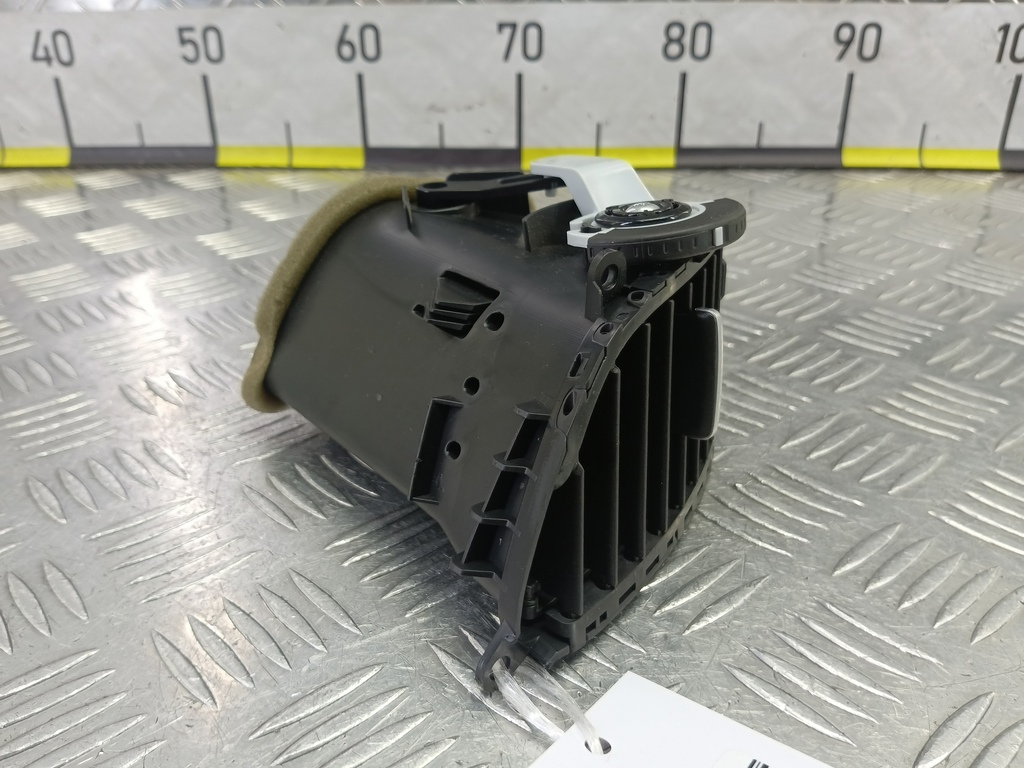 решетка воздуховода HONDA Accord 2.4 AT (177 л.с.)Accord  VIII (2007—2011) Седан 77615TL0G01ZB, 3279 рублей, Москва