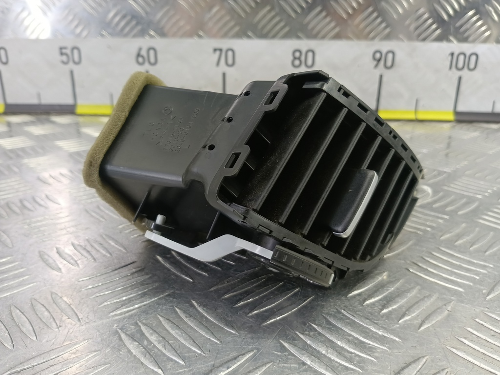 решетка воздуховода HONDA Accord 2.4 AT (177 л.с.)Accord  VIII (2007—2011) Седан 77615TL0G01ZB, 3279 рублей, Москва