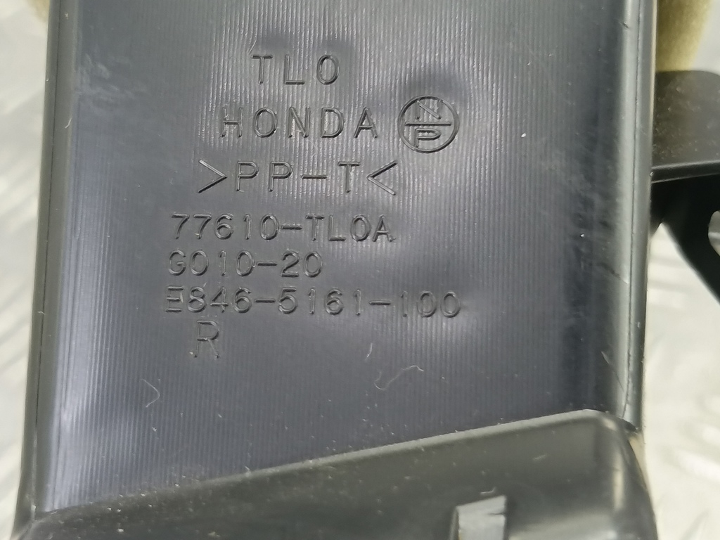 решетка воздуховода HONDA Accord 2.4 AT (177 л.с.)Accord  VIII (2007—2011) Седан 77610TL0G01ZB, 860 рублей, Москва