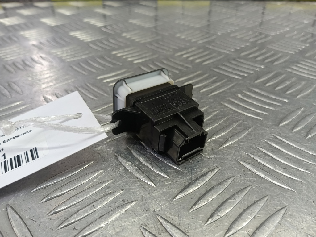 кнопка открывания багажника HONDA Accord 2.4 AT (177 л.с.)Accord  VIII (2007—2011) Седан 35800TL0003, 1440 рублей, Москва