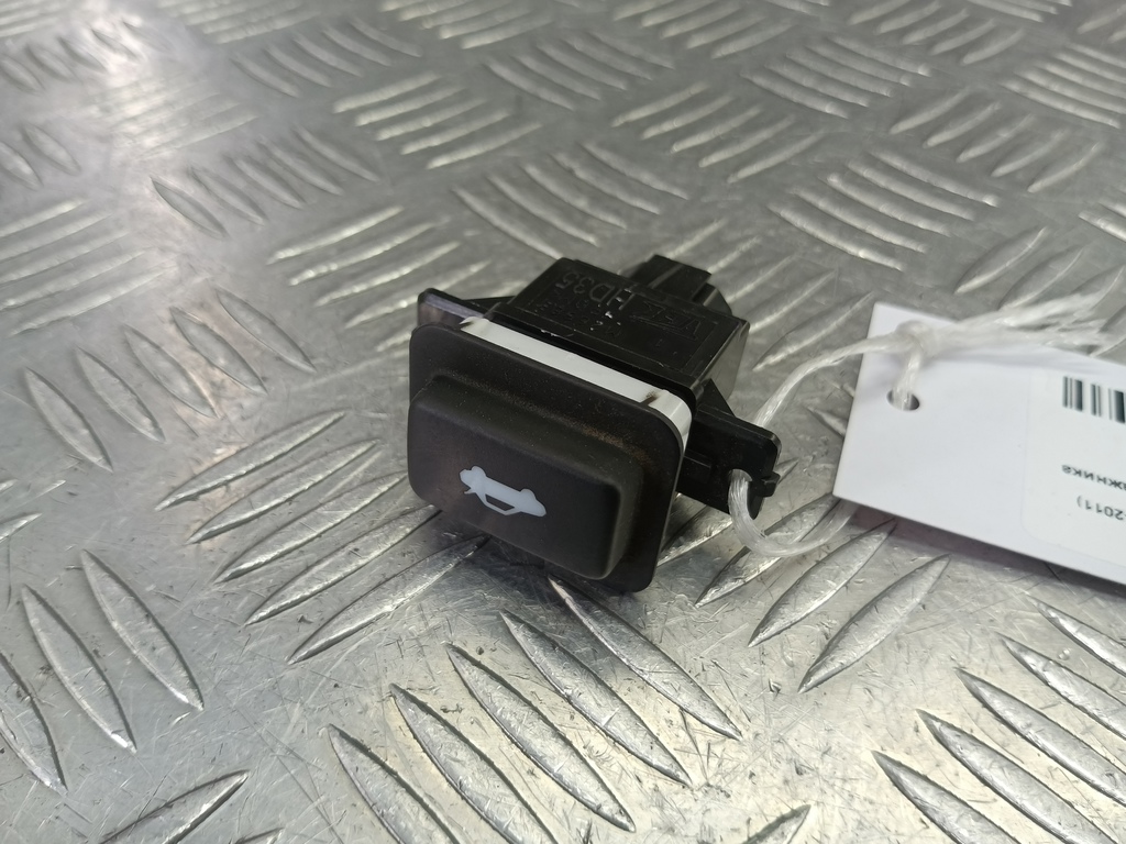 кнопка открывания багажника HONDA Accord 2.4 AT (177 л.с.)Accord  VIII (2007—2011) Седан 35800TL0003, 1440 рублей, Москва