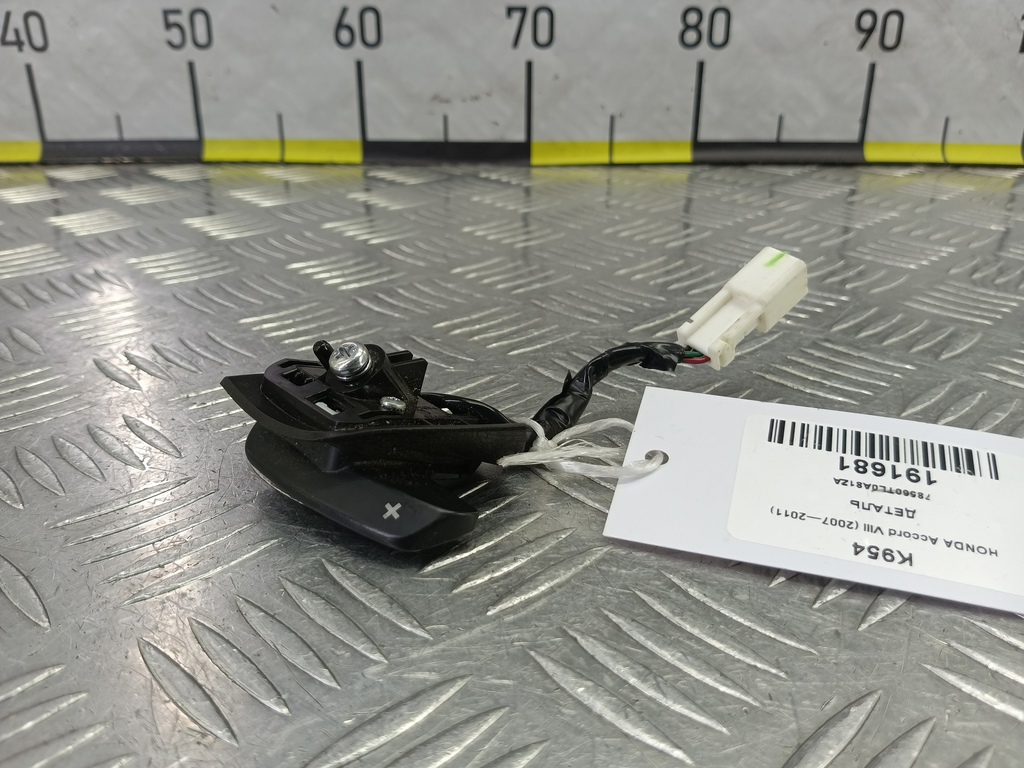 переключатель подрулевой HONDA Accord 2.4 AT (177 л.с.)Accord  VIII (2007—2011) Седан 78560TL0A81ZA, 630 рублей, Москва