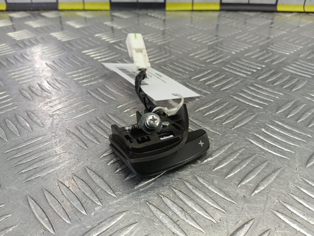 переключатель подрулевой HONDA Accord 2.4 AT (177 л.с.)Accord  VIII (2007—2011) Седан 78560TL0A81ZA, 630 рублей, Москва