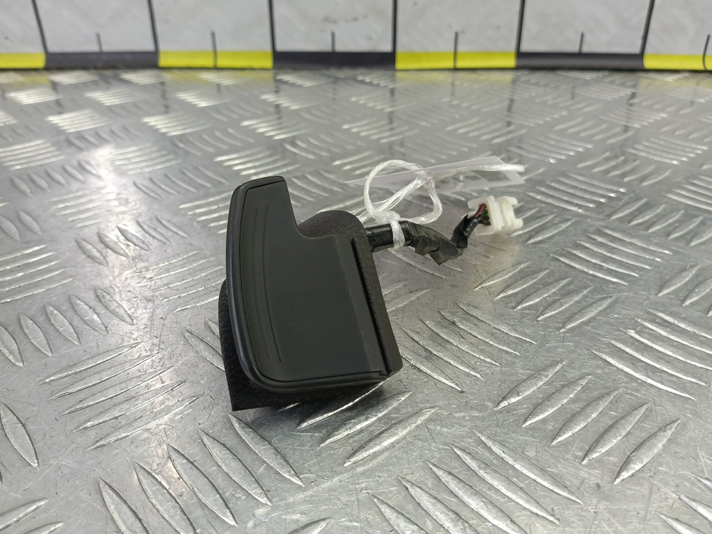 переключатель подрулевой HONDA Accord 2.4 AT (177 л.с.)Accord  VIII (2007—2011) Седан 78560TL0A81ZA, 630 рублей, Москва