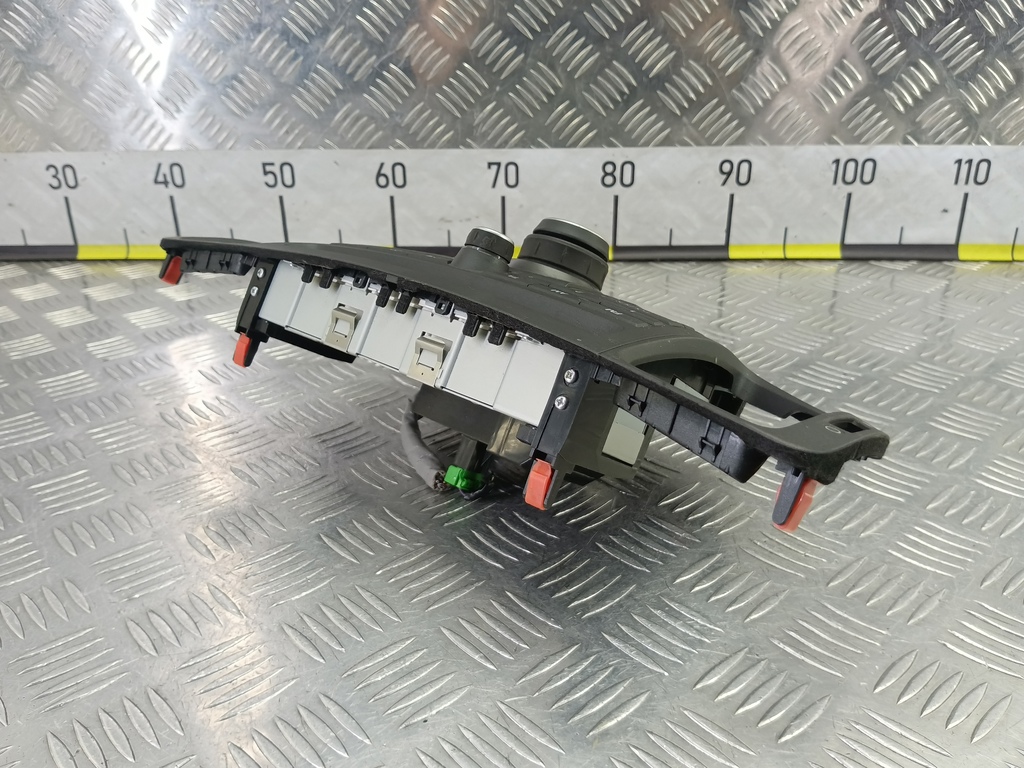 магнитола HONDA Accord 2.4 AT (177 л.с.)Accord  VIII (2007—2011) Седан 39050TL0G01ZA, 2820 рублей, Москва