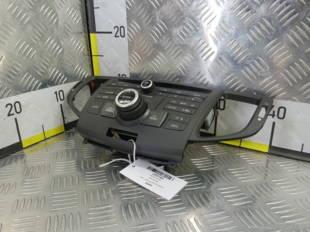 магнитола HONDA Accord 2.4 AT (177 л.с.)Accord  VIII (2007—2011) Седан 39050TL0G01ZA, 2820 рублей, Москва