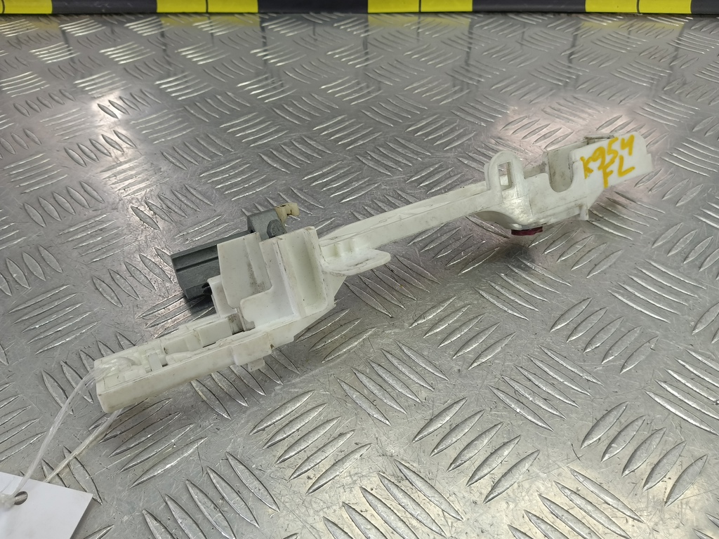 ответная часть ручки двери HONDA Accord 2.4 AT (177 л.с.)Accord  VIII (2007—2011) Седан 72182TL0E01, 750 рублей, Москва