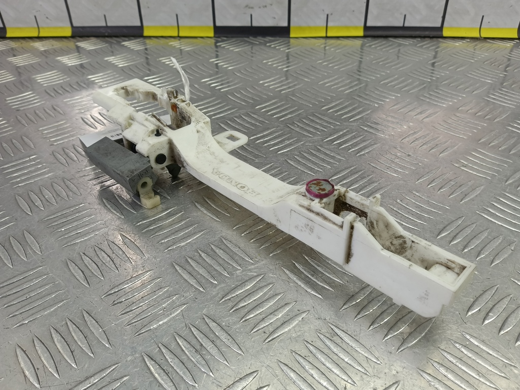 ответная часть ручки двери HONDA Accord 2.4 AT (177 л.с.)Accord  VIII (2007—2011) Седан 72182TL0E01, 750 рублей, Москва