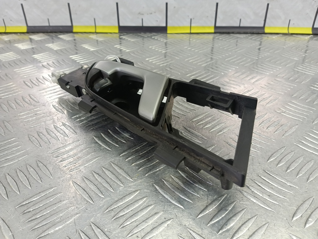 ручка двери внутренняя HONDA Accord 2.4 AT (177 л.с.)Accord  VIII (2007—2011) Седан 72120TL0G01ZA, 520 рублей, Москва