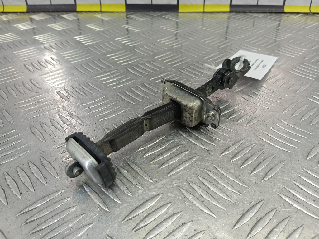 ограничитель двери HONDA Accord 2.4 AT (177 л.с.)Accord  VIII (2007—2011) Седан 72840TL0003, 980 рублей, Москва