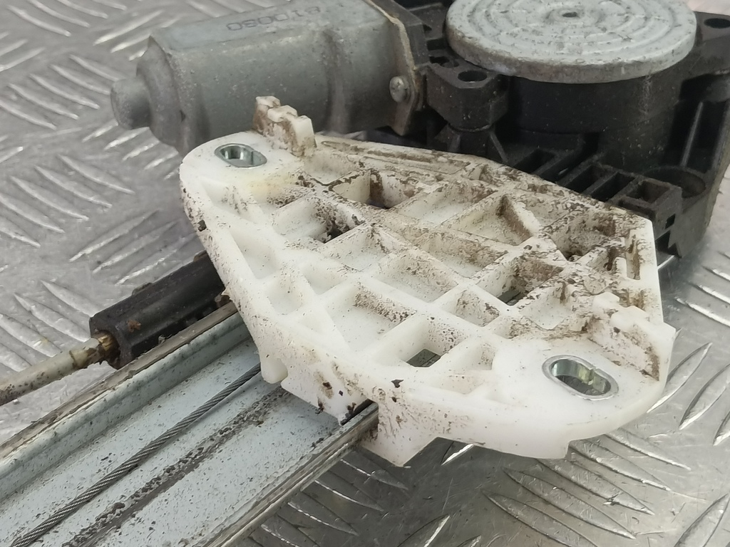 стеклоподъемник HONDA Accord 2.4 AT (177 л.с.)Accord  VIII (2007—2011) Седан 72710TL0Q01, 630 рублей, Москва