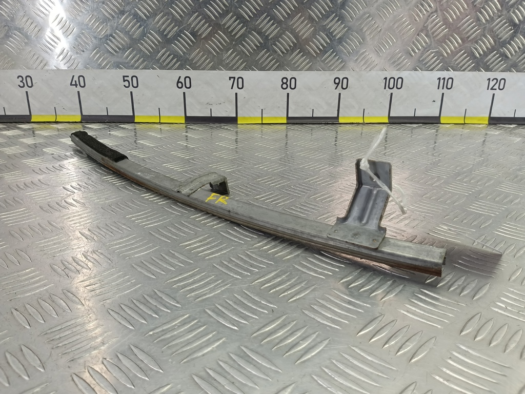 направляющая стекла двери HONDA Accord 2.4 AT (177 л.с.)Accord  VIII (2007—2011) Седан 72230TL0003, 860 рублей, Москва