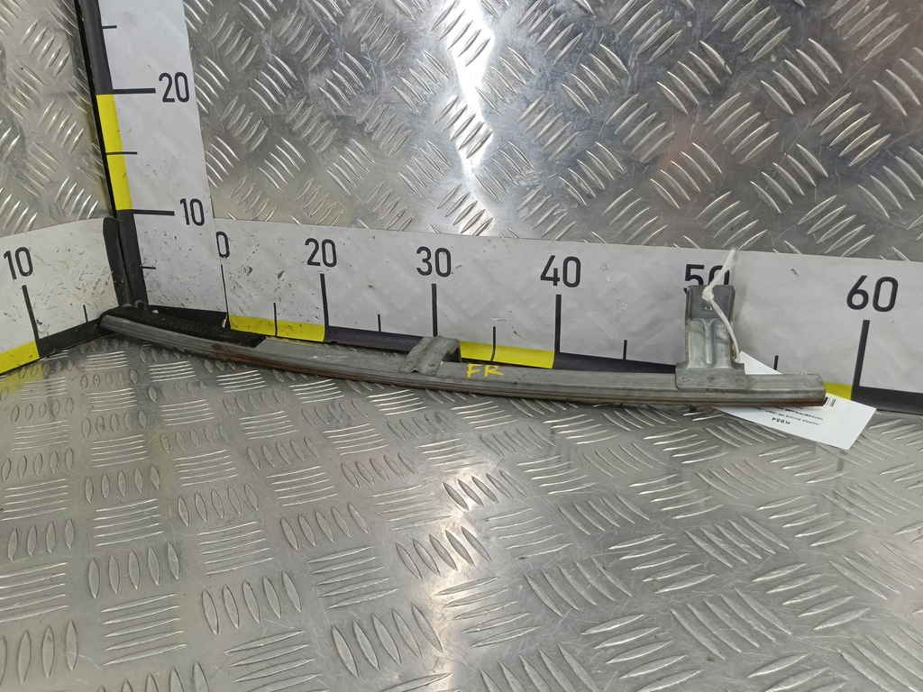 направляющая стекла двери HONDA Accord 2.4 AT (177 л.с.)Accord  VIII (2007—2011) Седан 72230TL0003, 860 рублей, Москва