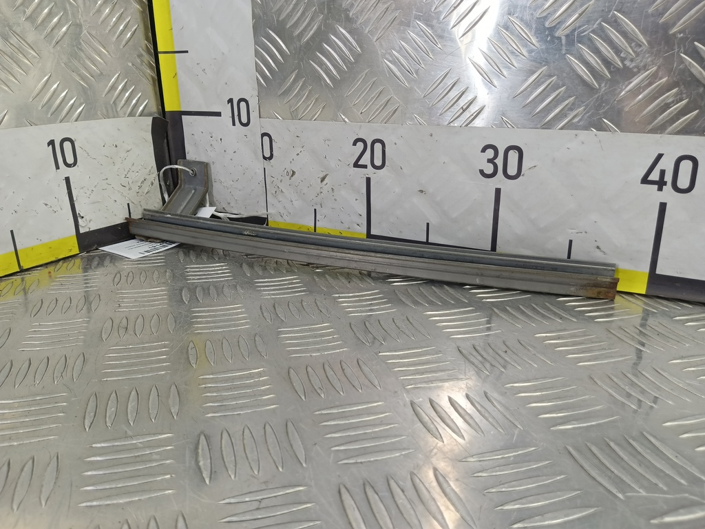 направляющая стекла двери HONDA Accord 2.4 AT (177 л.с.)Accord  VIII (2007—2011) Седан 72271TL0003, 980 рублей, Москва