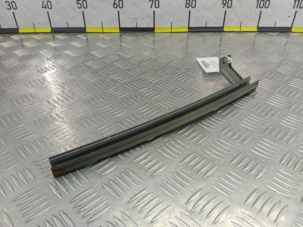 направляющая стекла двери HONDA Accord 2.4 AT (177 л.с.)Accord  VIII (2007—2011) Седан 72231TL0003, 630 рублей, Москва